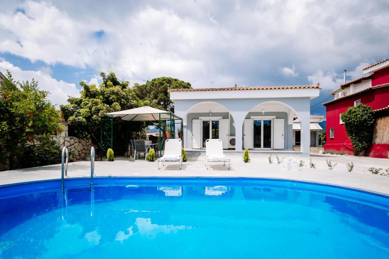 Rahes Villa With Private Pool Áyios Kírikos Exterior foto